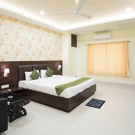 Treebo King'S Court Chandrasekharpur Bhubaneswar Exterior photo